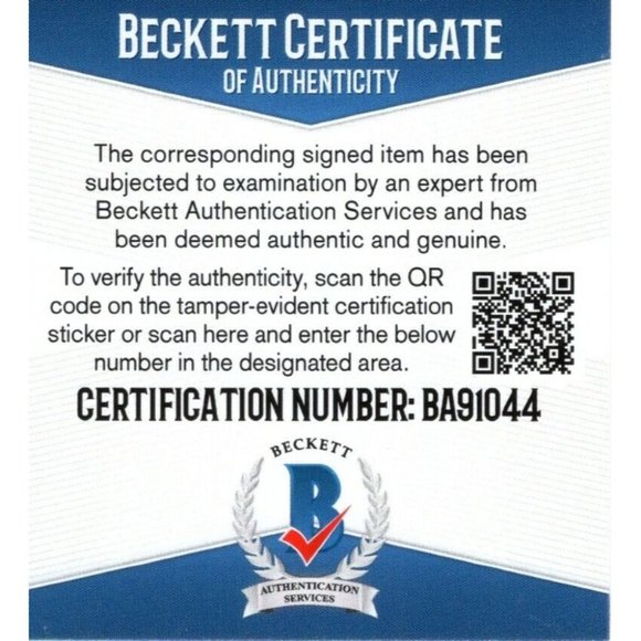Iggy Azalea Signed DLNW Framed CD Insert Beckett BAS Authentic Autographed Cert - Picture 4 of 6